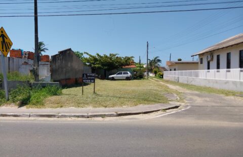 Terreno Comercial no Camacho