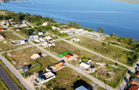 Terreno no Lotemento Portal Farol